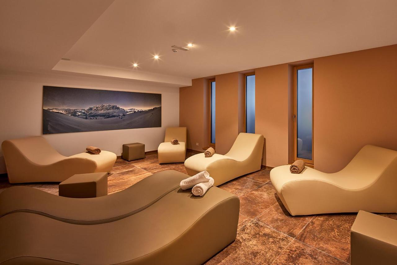 Hotel Tabladel Colfosco Luaran gambar